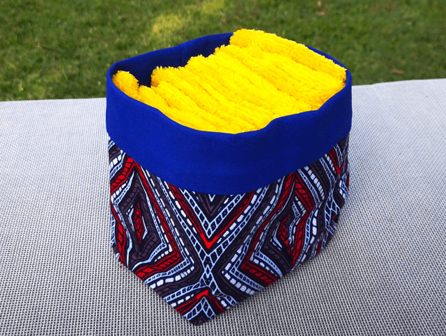 Panière Wax Mimi et 10 lingettes jaunes